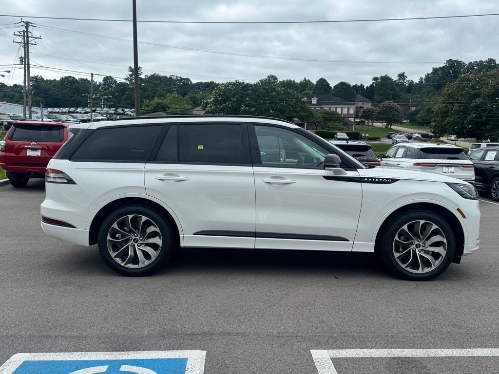 New 2025 Lincoln Aviator Reserve SUV
