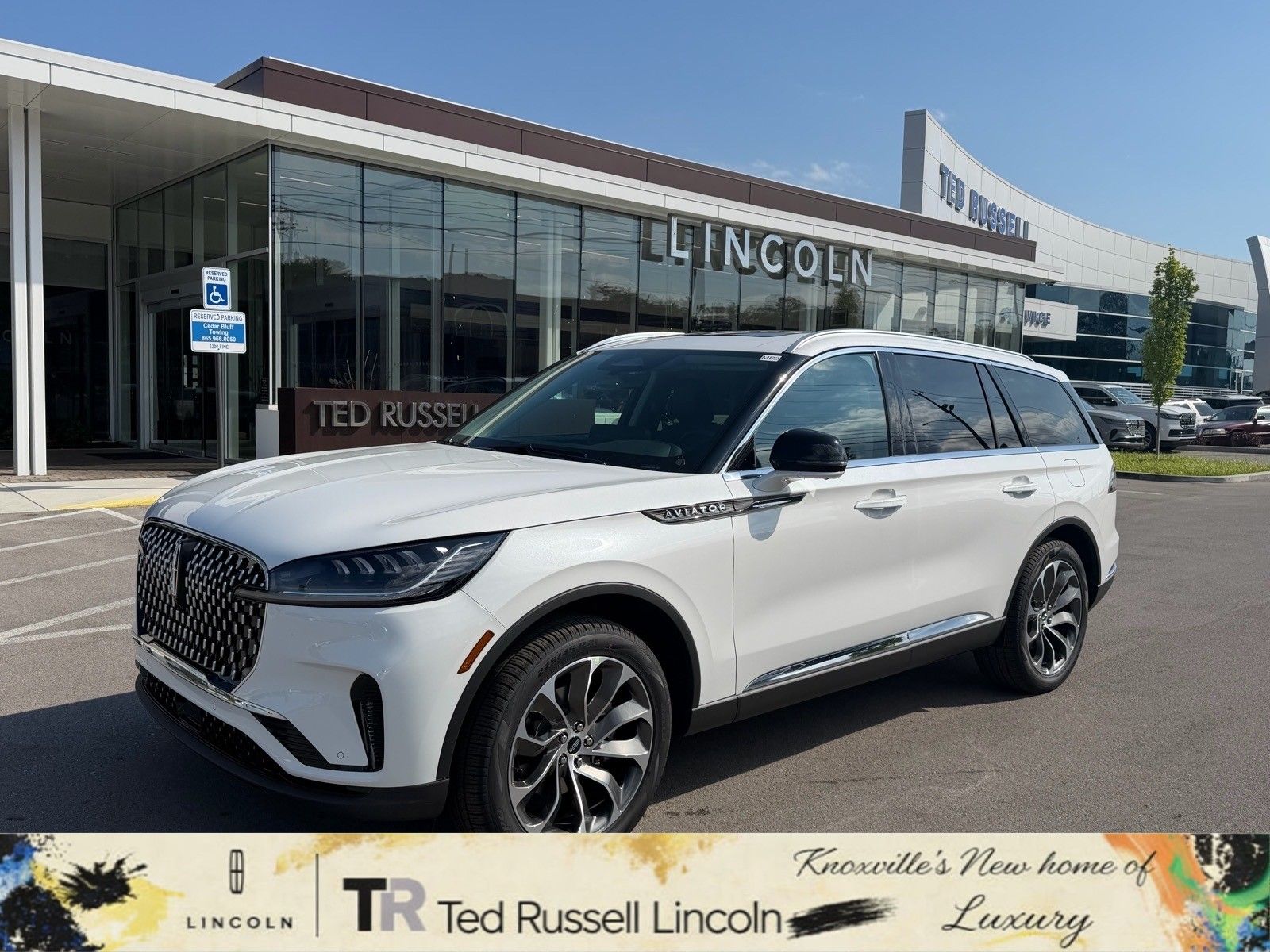 2026 Lincoln Aviator Premiere AWD's photo