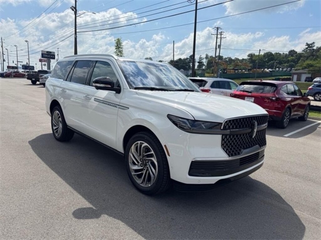New 2025 Lincoln Navigator L Reserve SUV