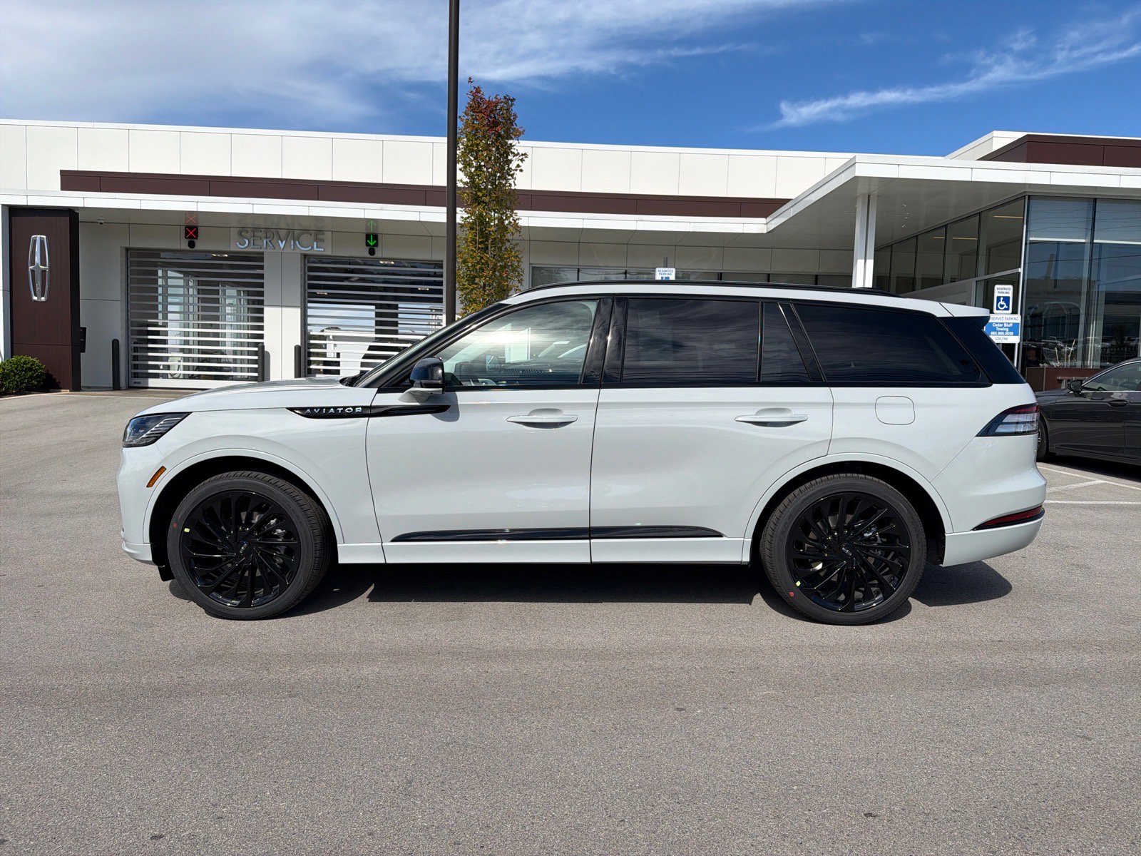 New 2027 Lincoln Aviator Reserve SUV