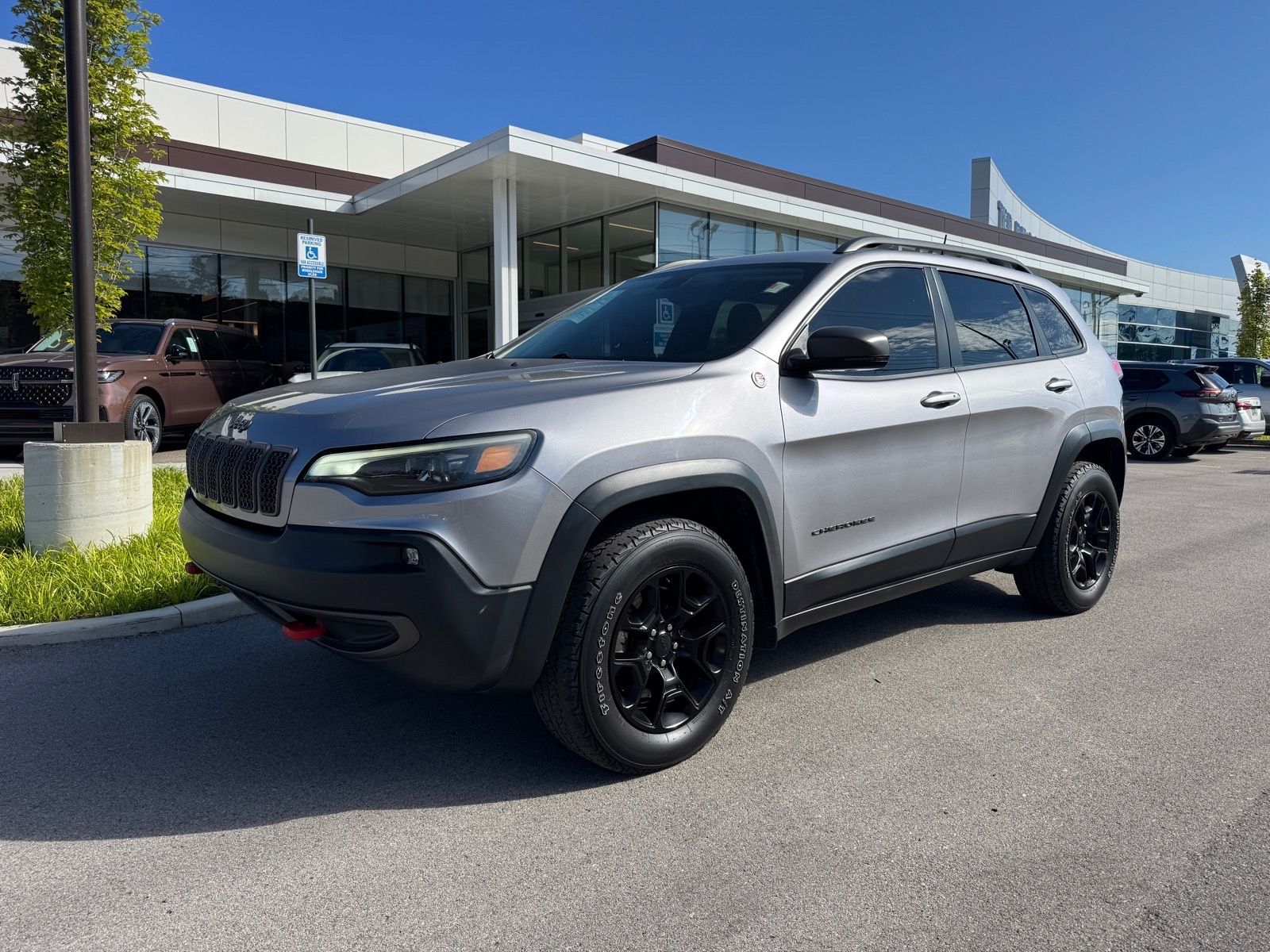 Used 2019 Jeep Cherokee Trailhawk 4x4