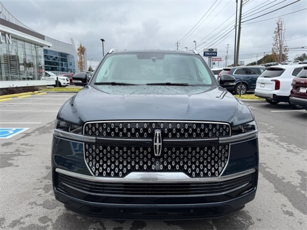 New 2025 Lincoln Navigator L Reserve SUV