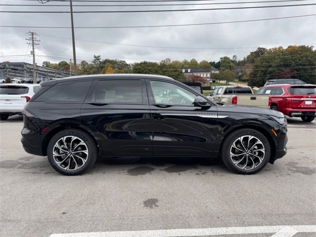 New 2026 Lincoln Nautilus Reserve SUV