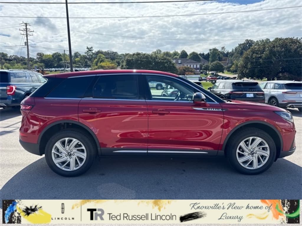 New 2025 Lincoln Corsair Premiere SUV