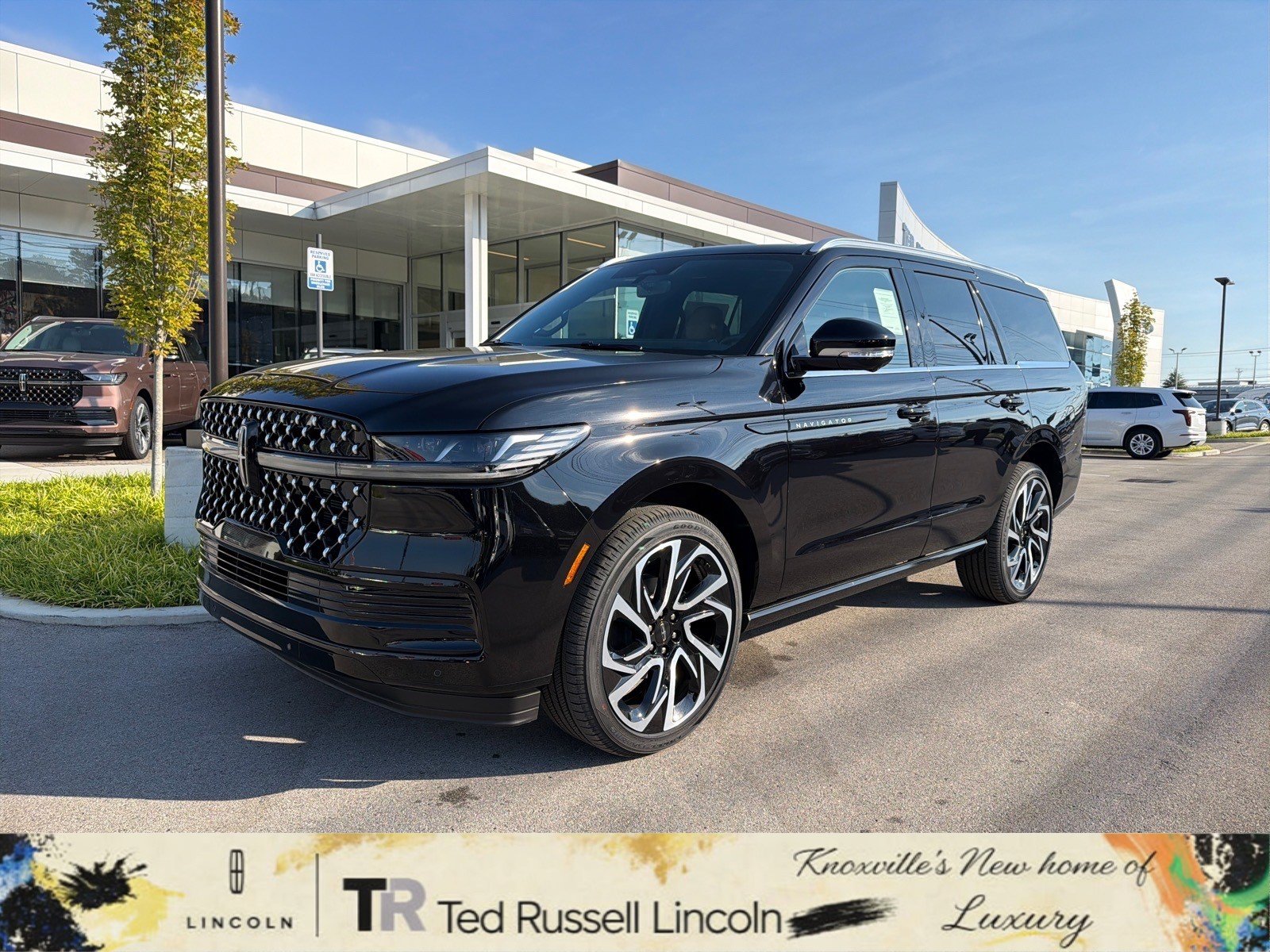 2027 Lincoln Navigator