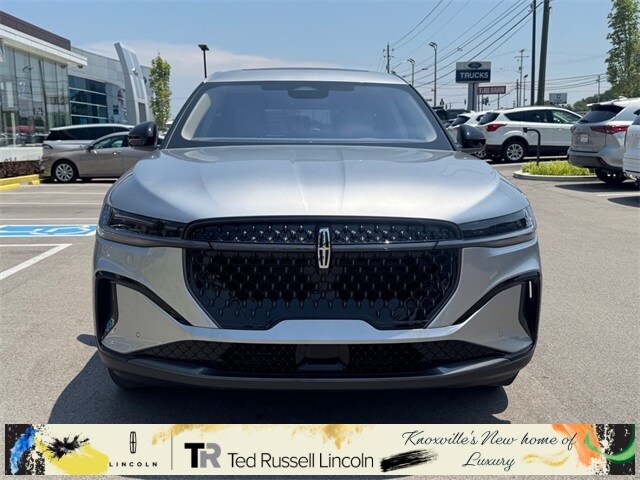 2025 Lincoln Nautilus Premiere photo 2