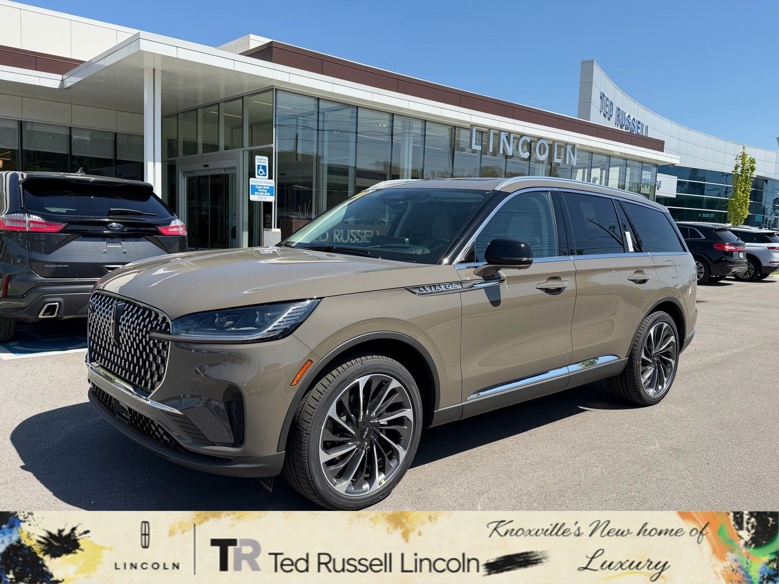 2026 Lincoln Aviator Reserve AWD's photo