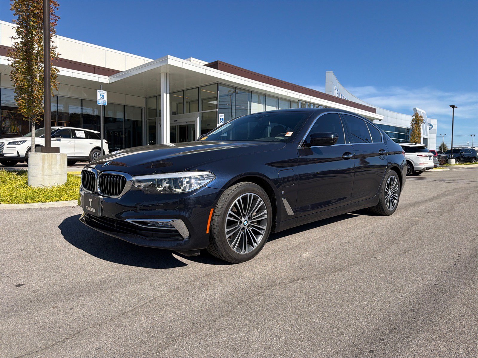  BMW 530e