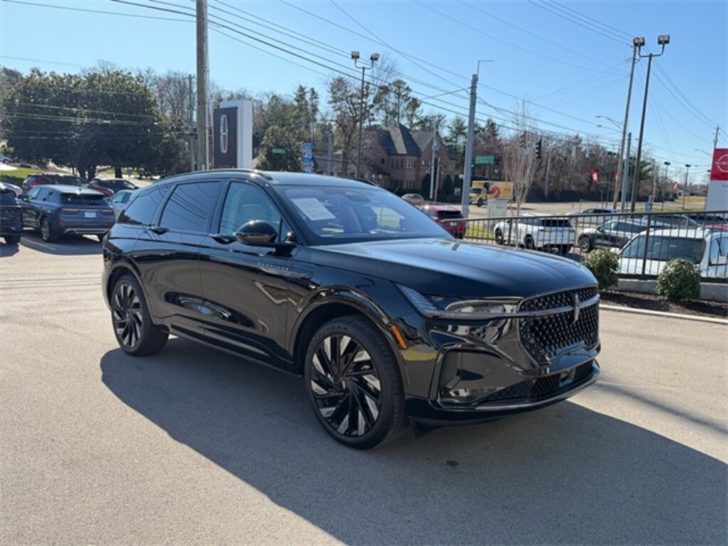 Used 2025 Lincoln Nautilus Reserve SUV