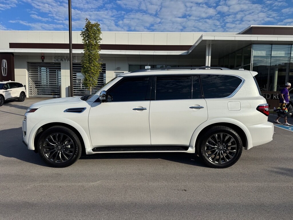 Used 2024 Nissan Armada Platinum SUV