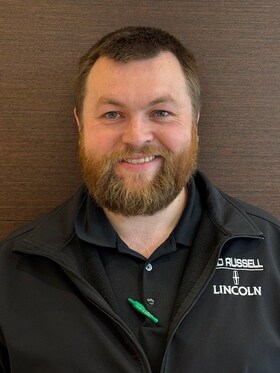 Staff member Andrew Marshall from ID_a370e76cc76c