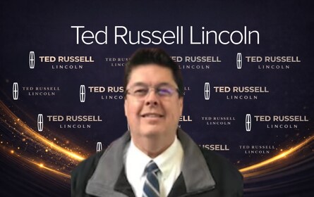 Staff member ROBERT MARTIN from ID_0fc95d0a33ad