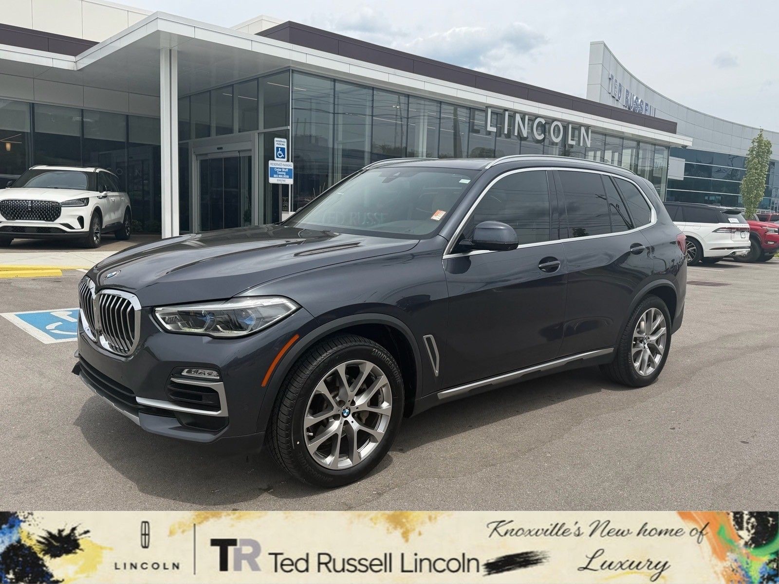 2020 BMW X5 sDrive40i's photo