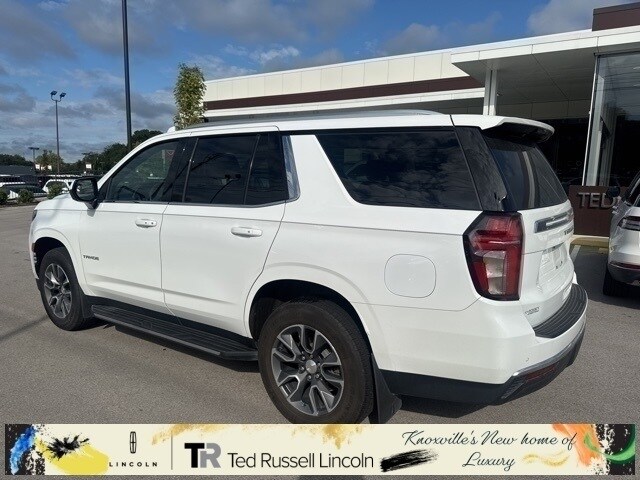 2021 Chevrolet Tahoe LT photo 3