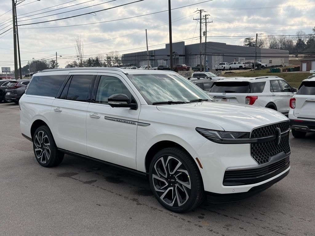 New 2026 Lincoln Navigator L Reserve SUV
