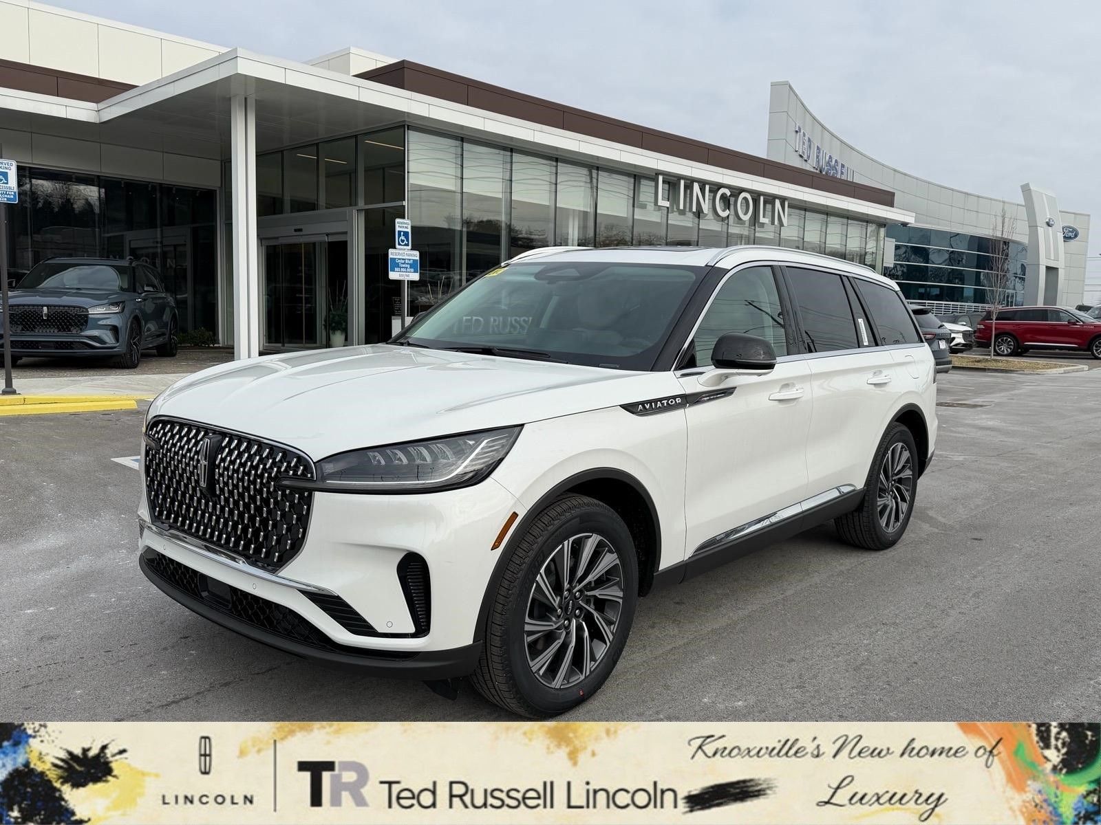 2026 Lincoln Aviator Premiere AWD's photo