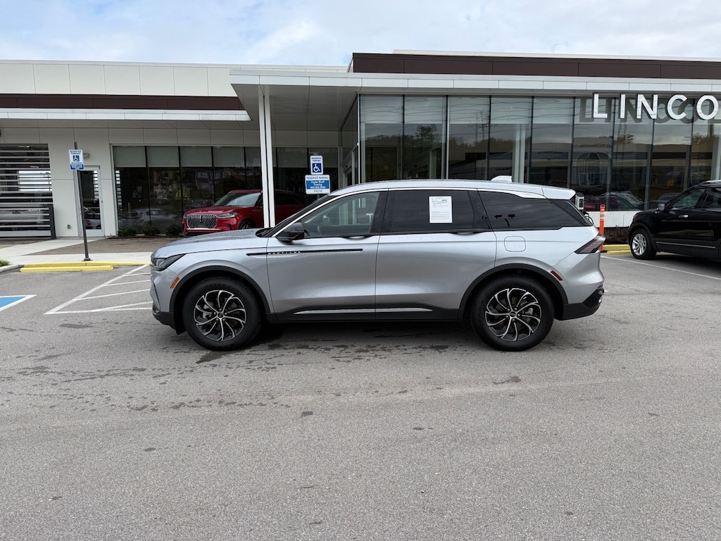 Used 2026 Lincoln Nautilus Premiere SUV