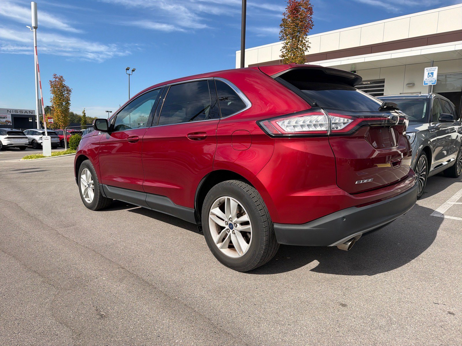 Used 2018 Ford Edge SEL SUV