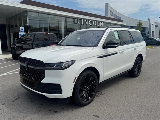 2025 Lincoln Navigator Reserve L's photo