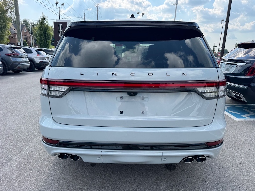 New 2027 Lincoln Aviator Black Label SUV