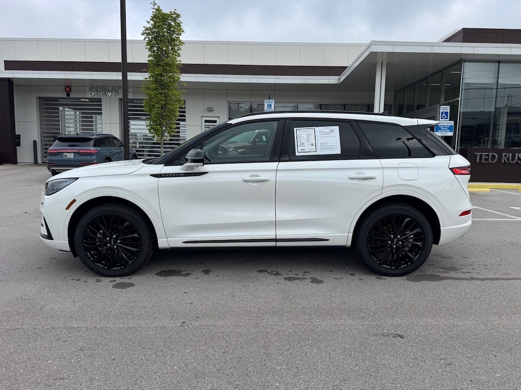 New 2026 Lincoln Corsair Premiere SUV