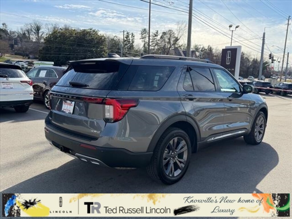 Used 2025 Ford Explorer Active SUV