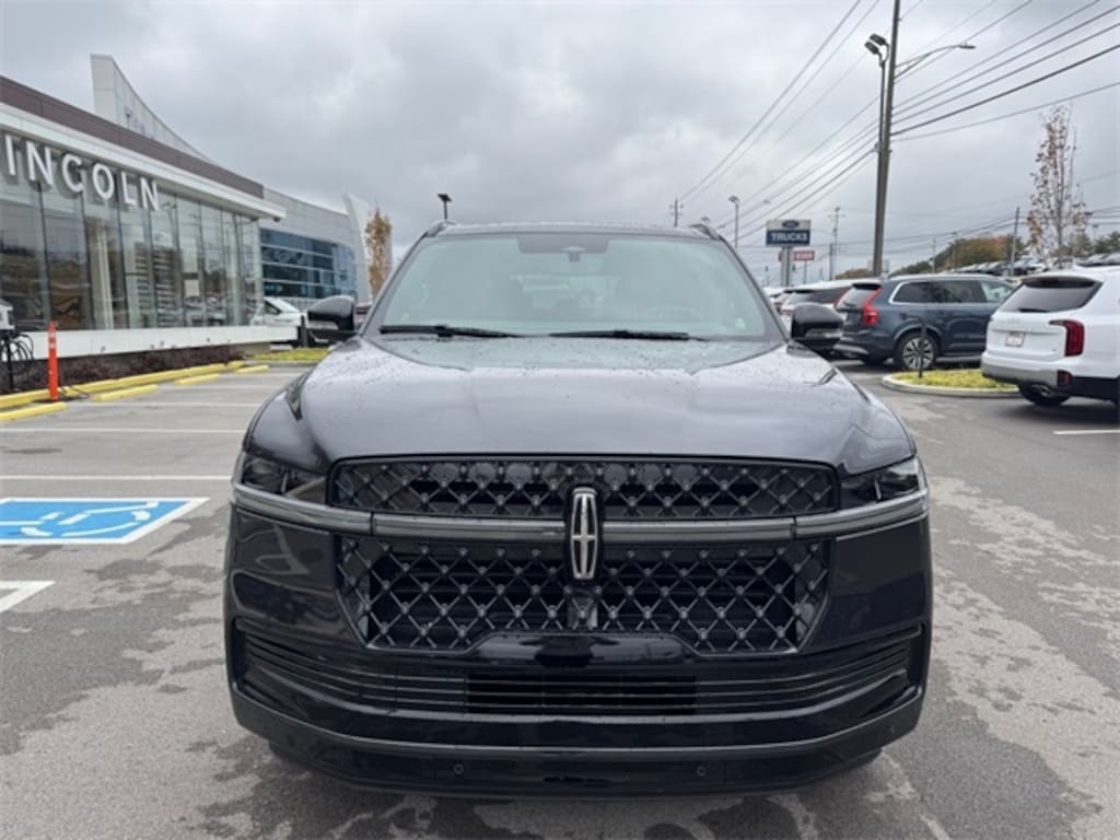 New 2025 Lincoln Navigator L Reserve SUV