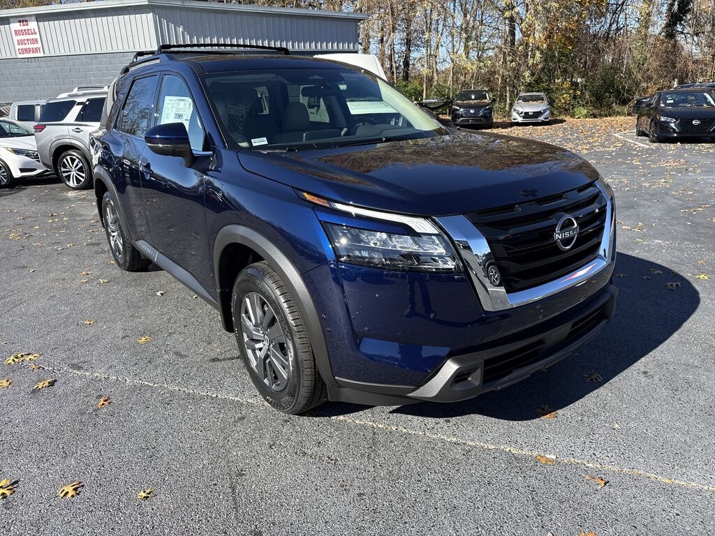 New 2025 Nissan Pathfinder SV SUV