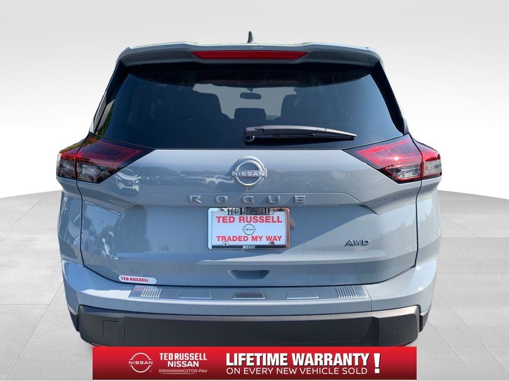 New 2026 Nissan Rogue SV SUV