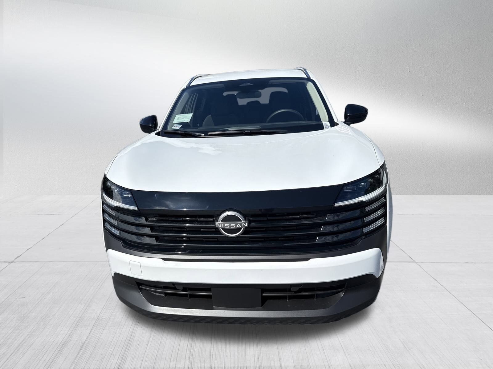 2026 Nissan Kicks SV photo 2