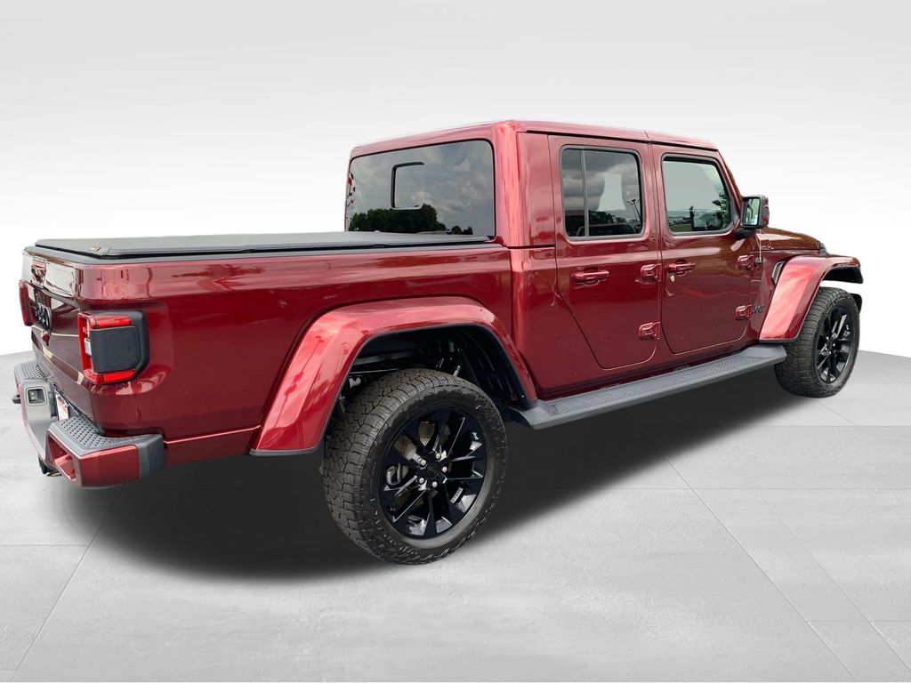 Used 2021 Jeep Gladiator Overland Truck