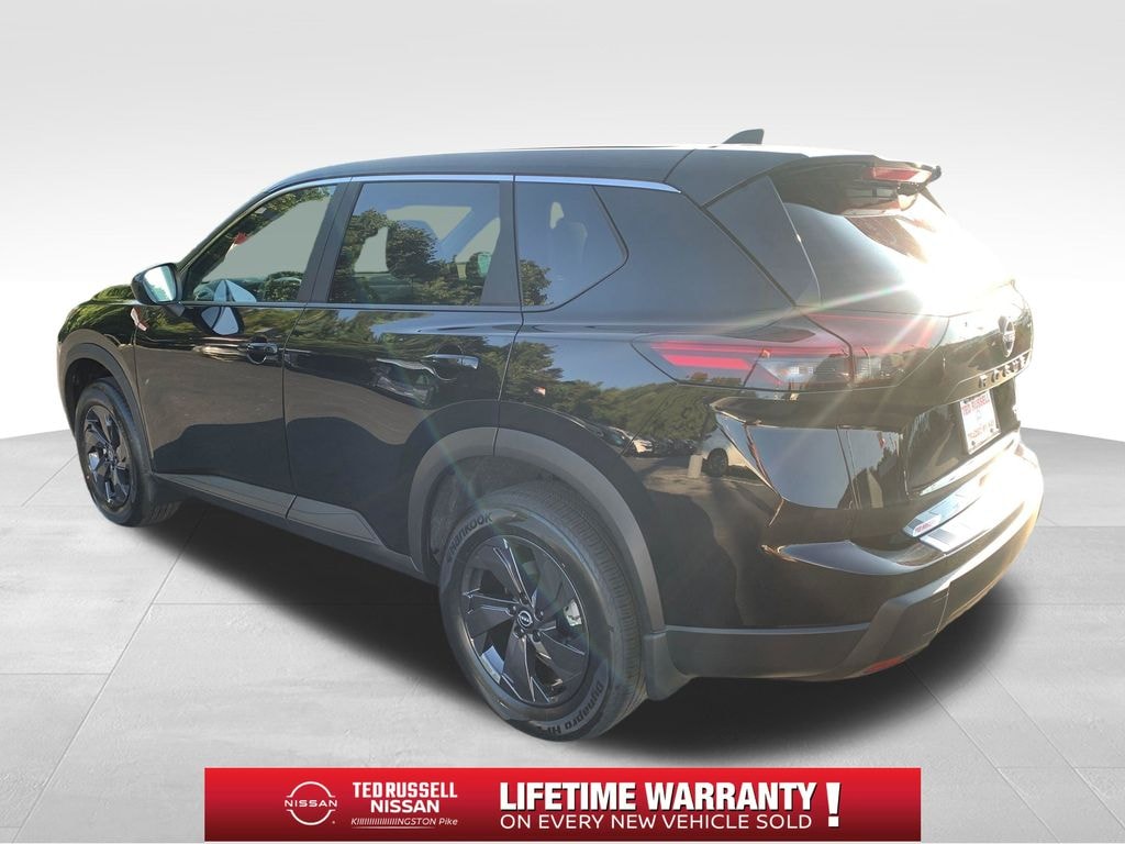 New 2026 Nissan Rogue SV SUV