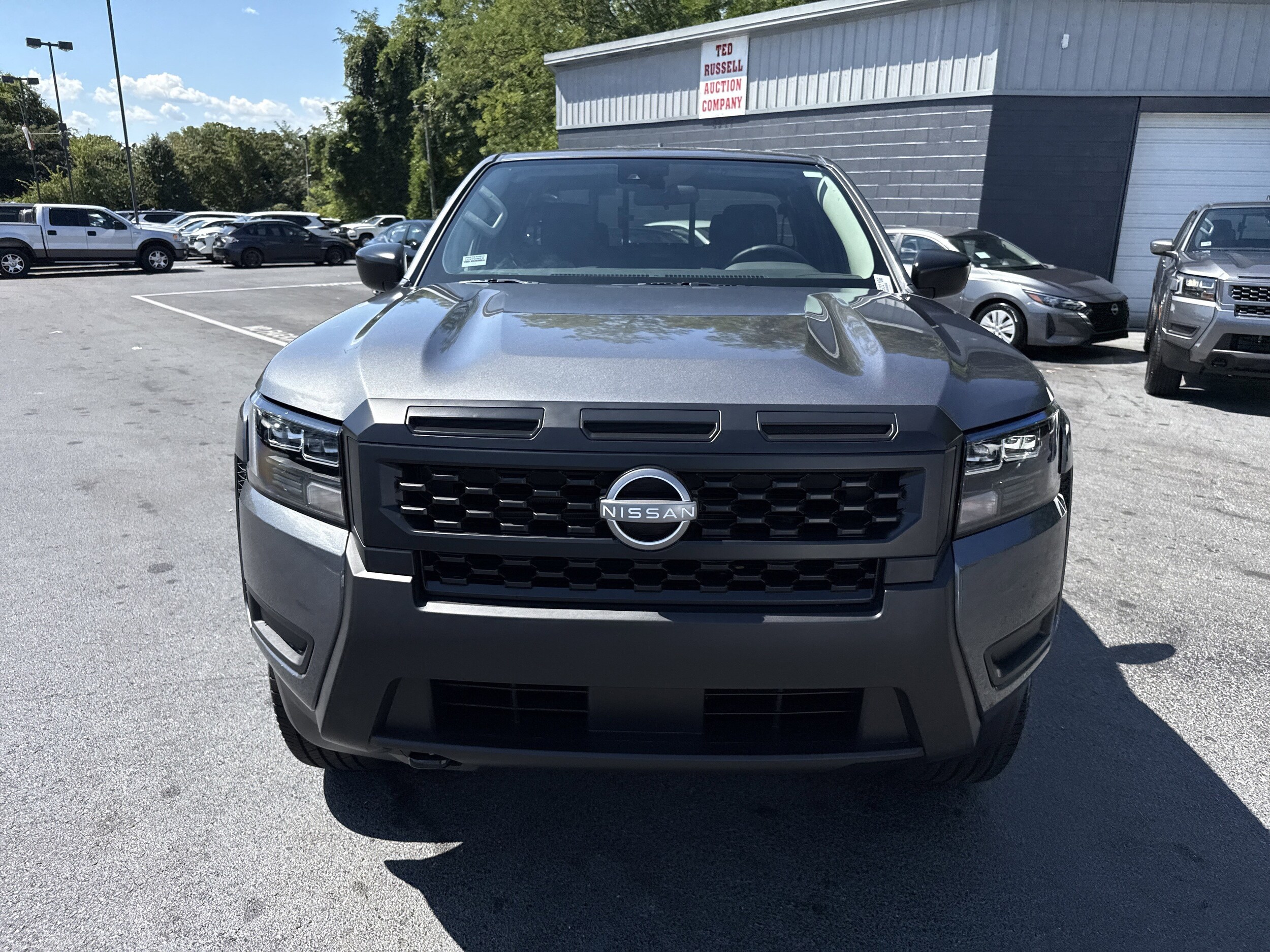 2026 Nissan Frontier S photo 2