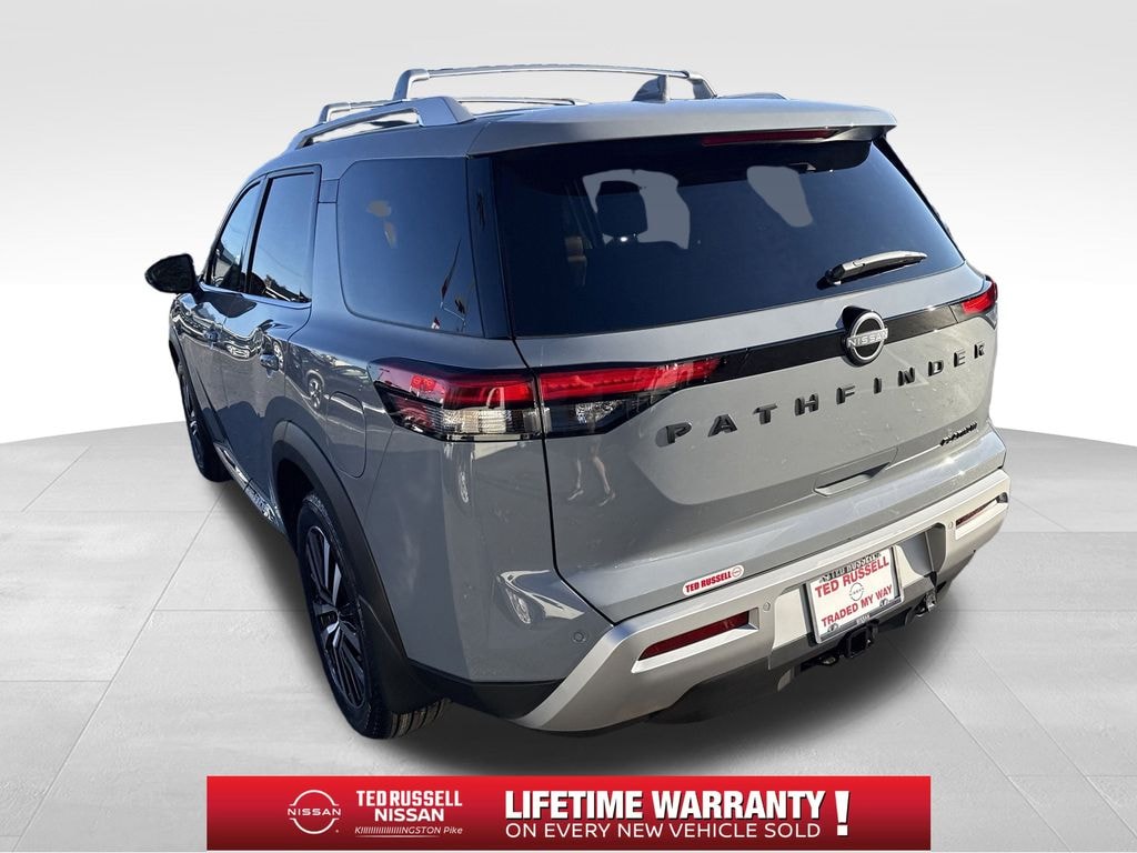 New 2025 Nissan Pathfinder Platinum SUV