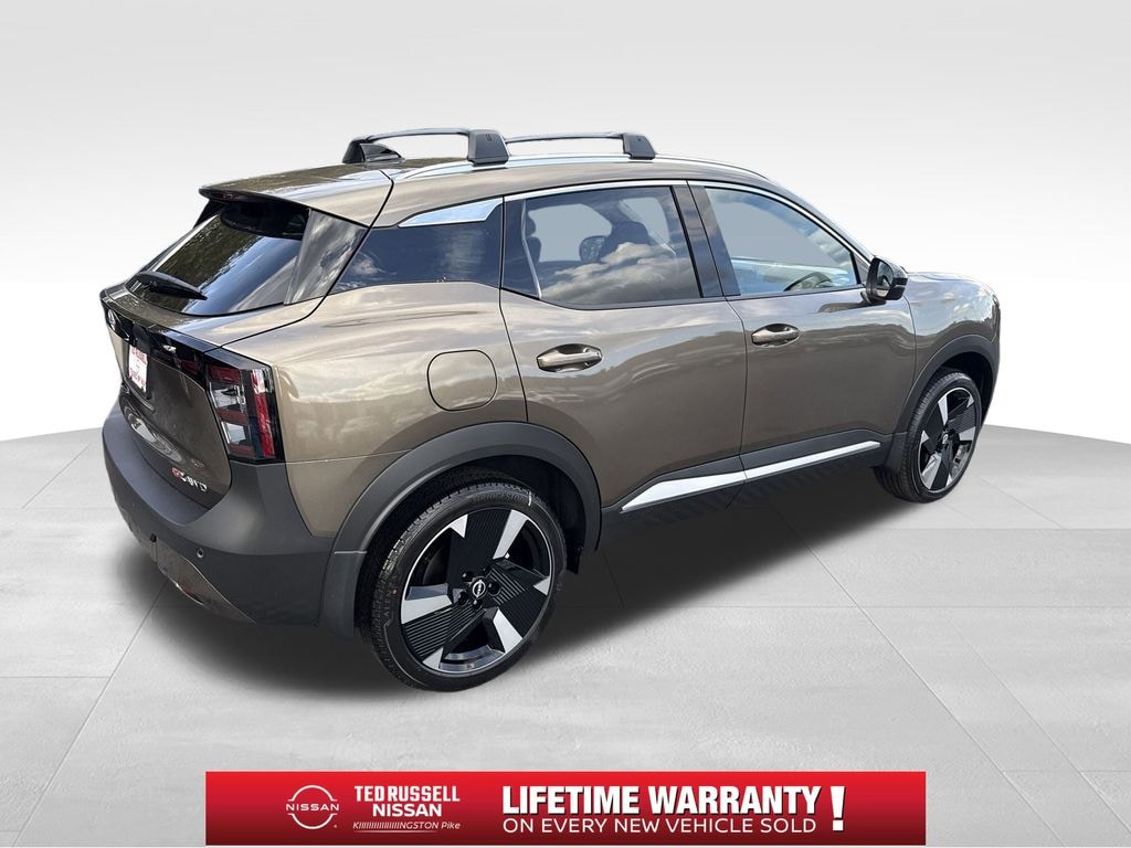 New 2026 Nissan Kicks SR SUV