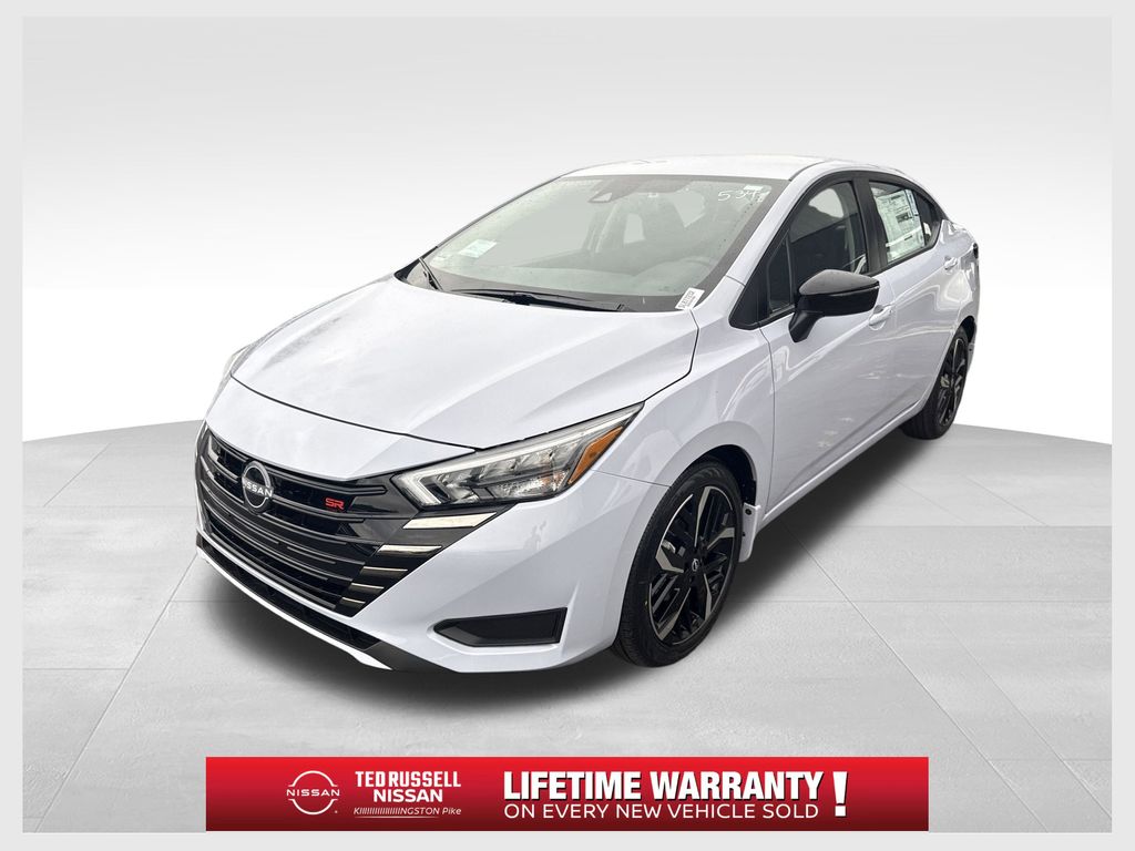 2025 Nissan Versa SR's photo