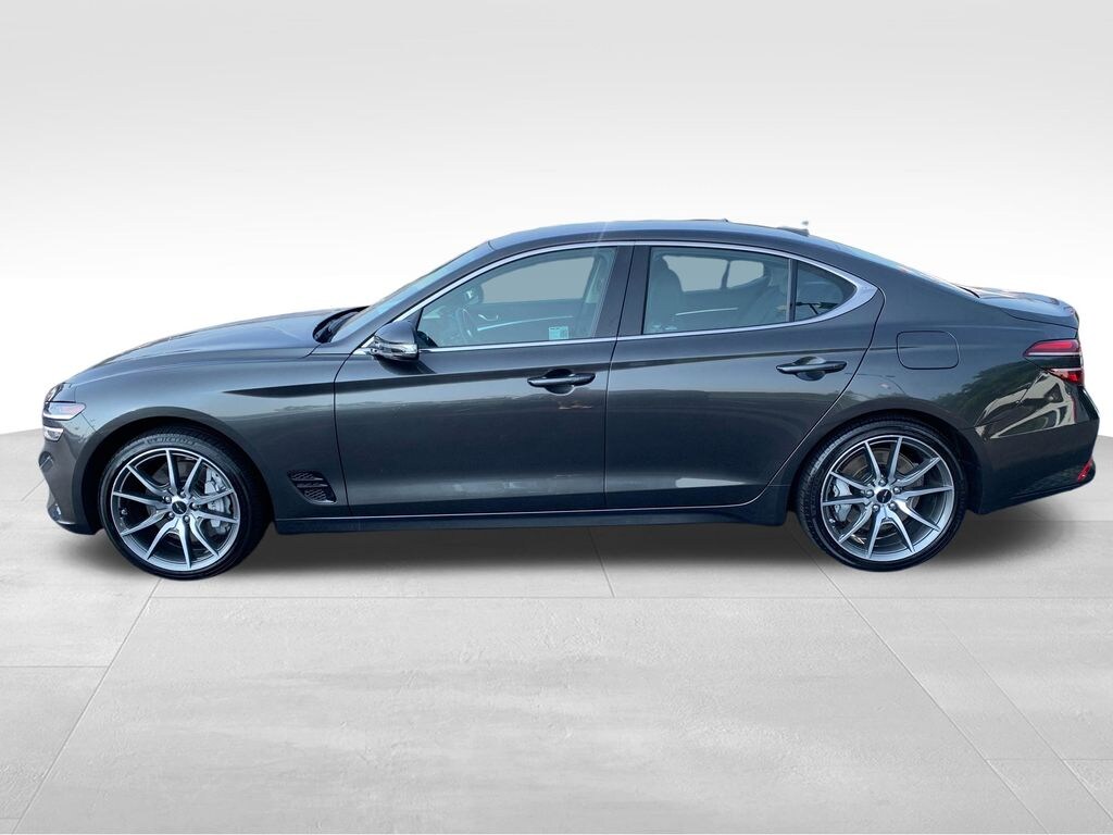 Used 2025 Genesis G70 2.5T Sedan