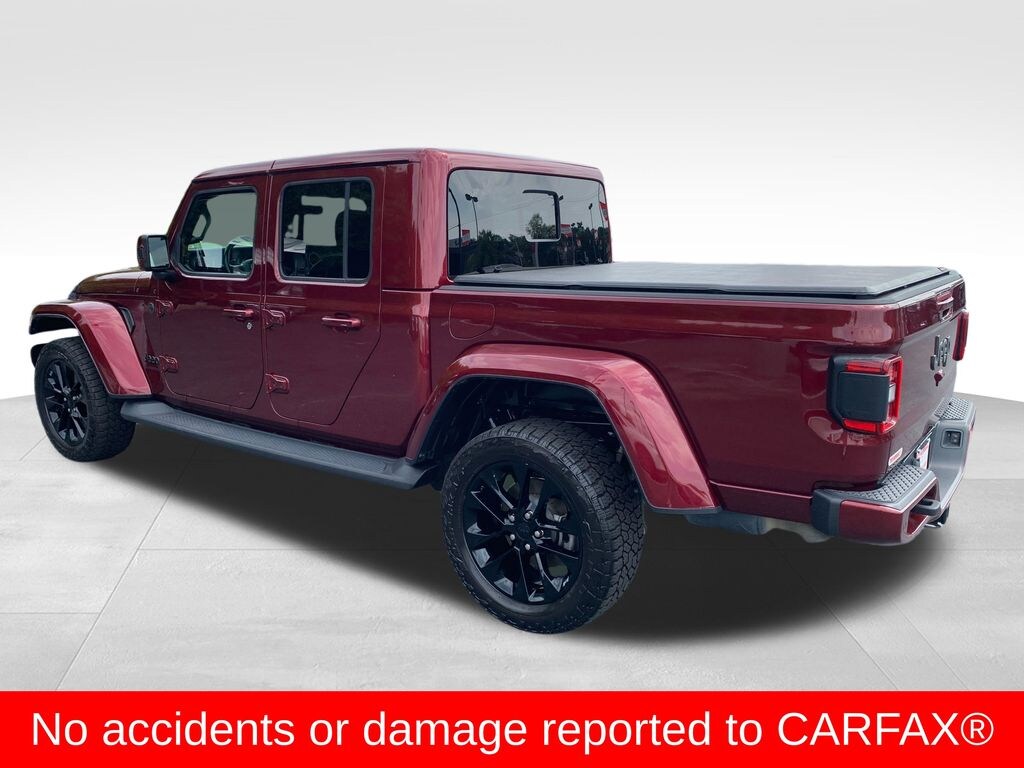 Used 2021 Jeep Gladiator Overland Truck