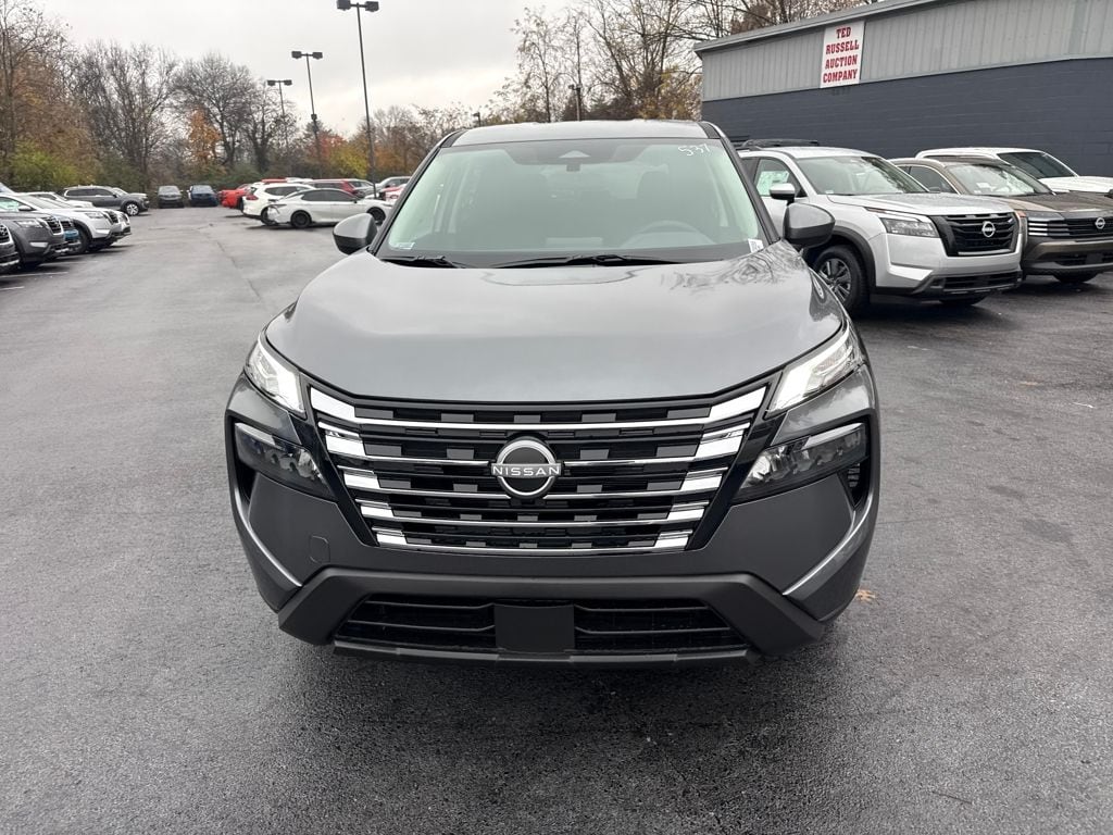 New 2026 Nissan Rogue SV SUV