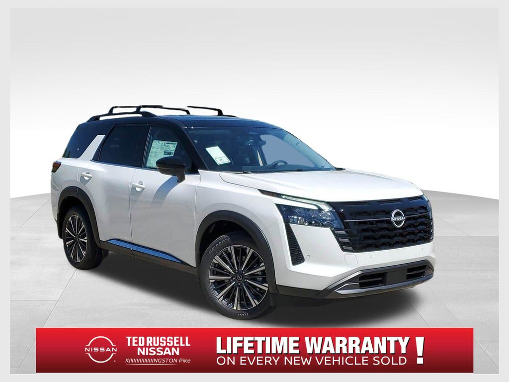 2026 Nissan Pathfinder Platinum 4WD's photo
