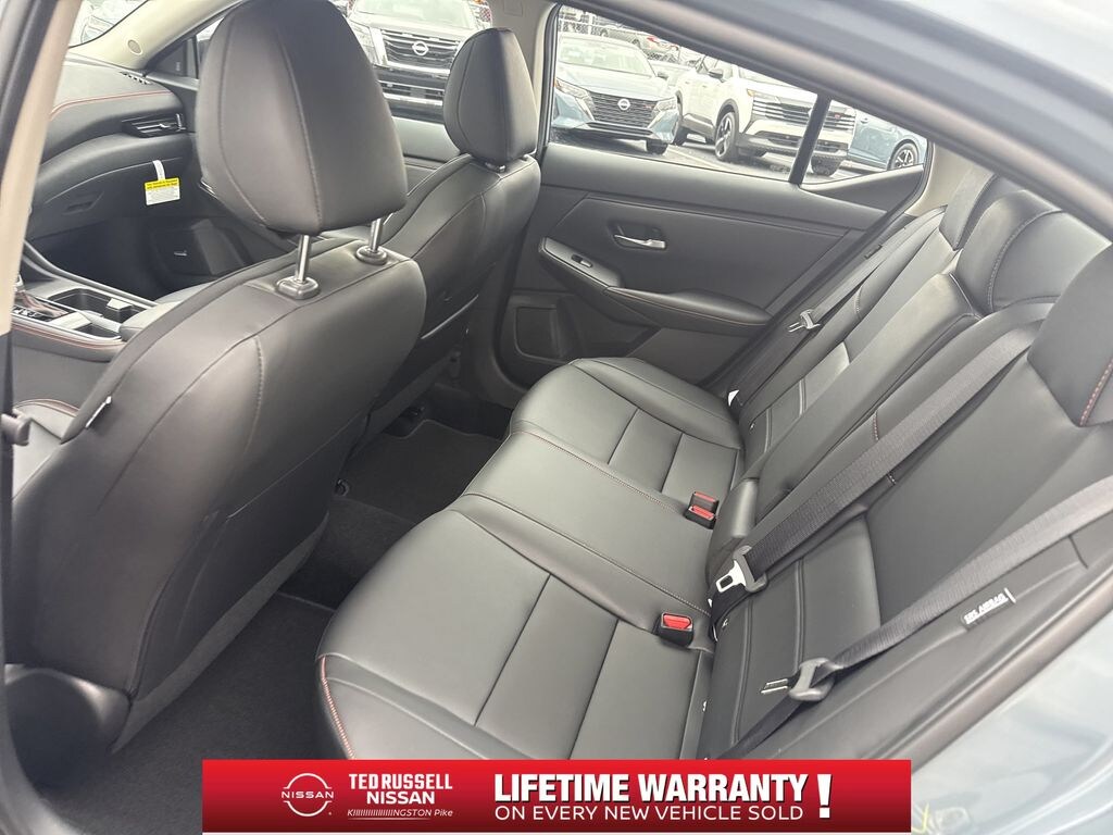 New 2025 Nissan Sentra SR Sedan