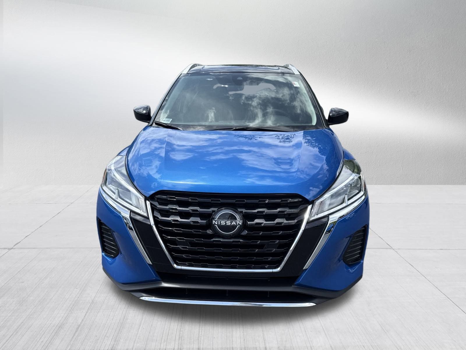 Used 2022 Nissan Kicks SV with VIN 3N1CP5CV1NL525627 for sale in Knoxville, TN