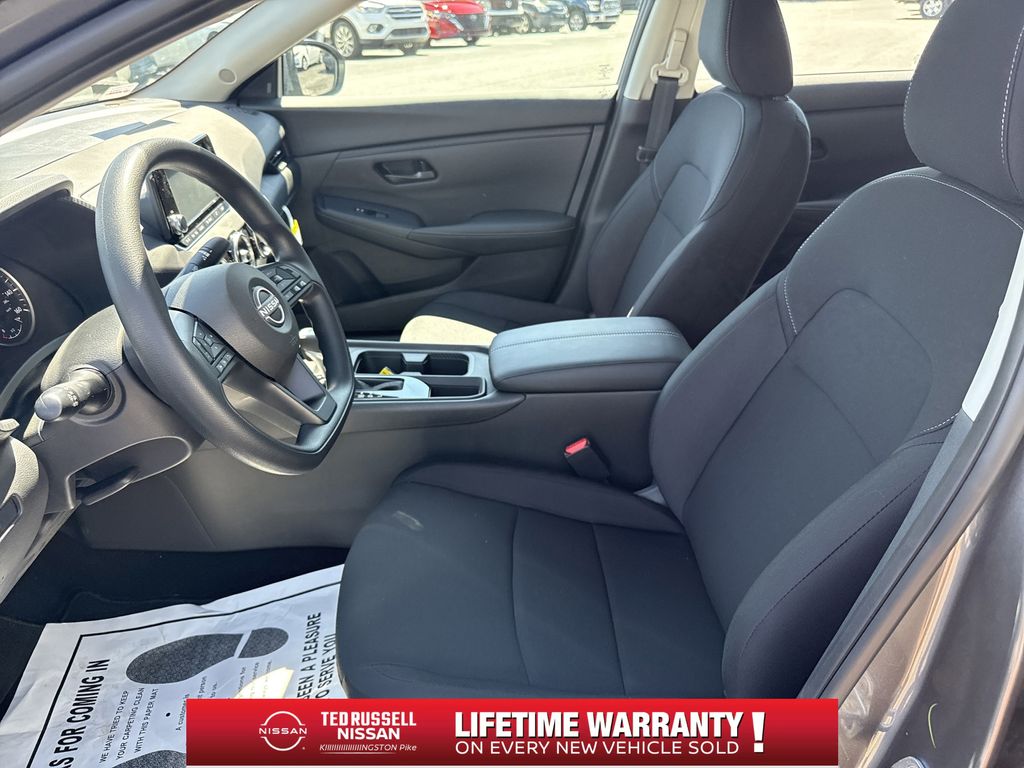 2025 Nissan Sentra S - Photo 15