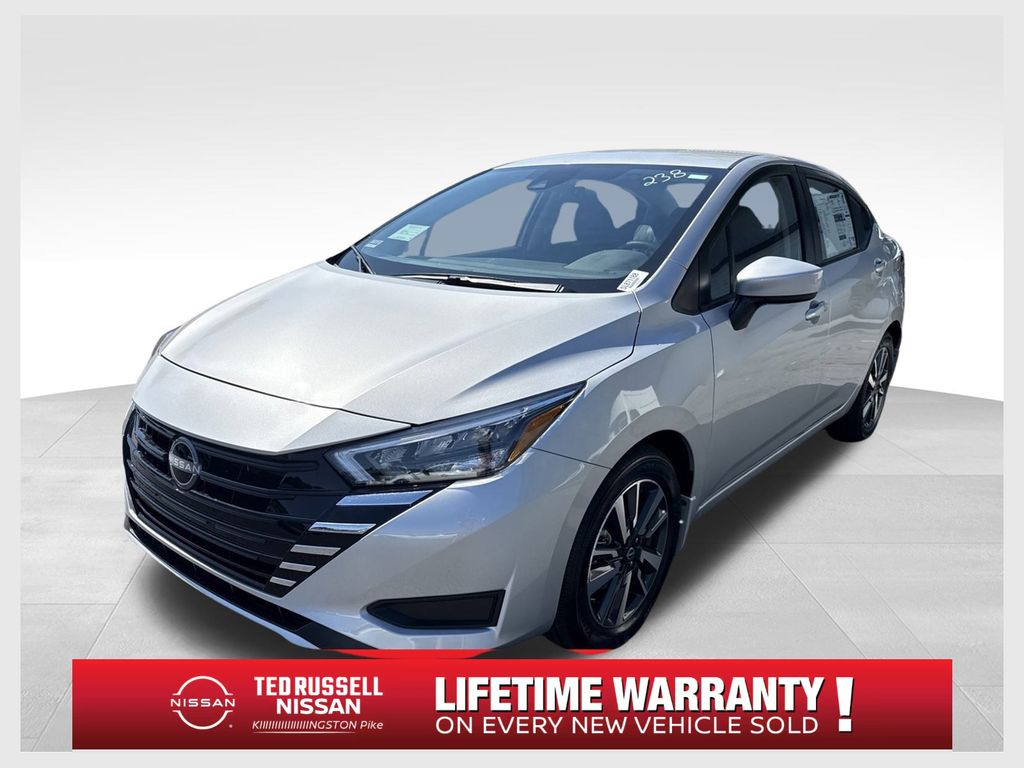 2025 Nissan Versa SV's photo