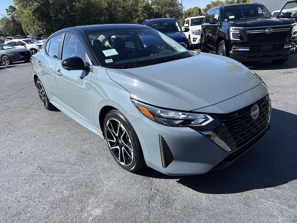 New 2025 Nissan Sentra SR Sedan