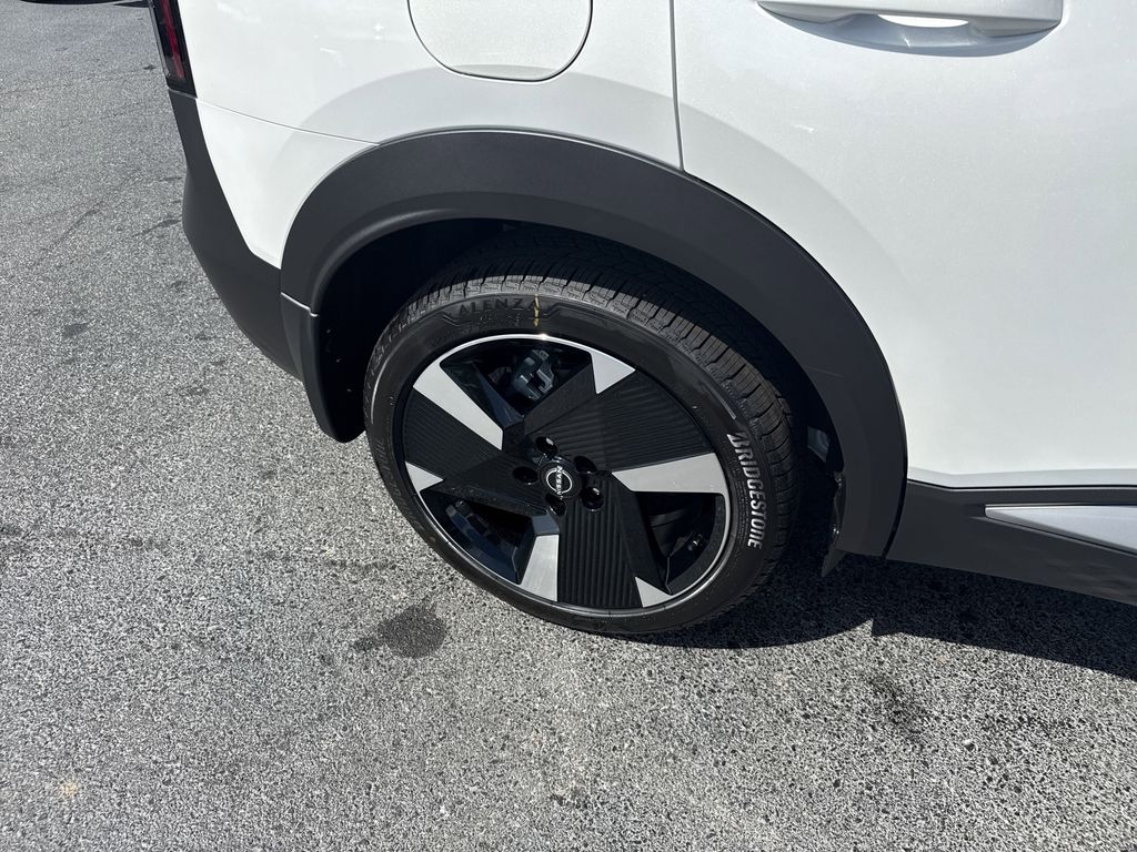2025 Nissan Kicks SR - Photo 23