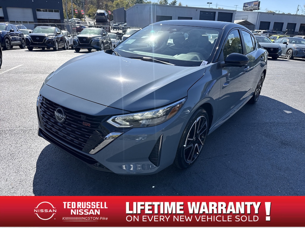 New 2025 Nissan Sentra SR Sedan