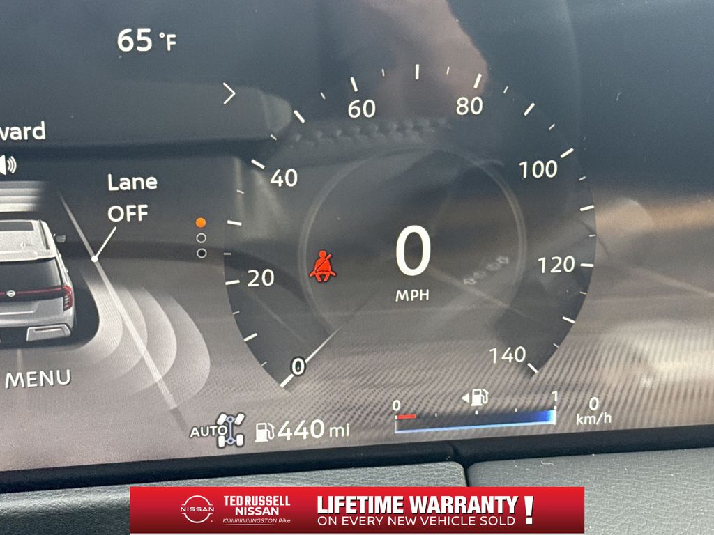 2026 Nissan Armada Platinum - Photo 10