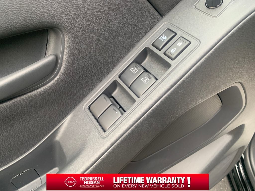 2026 Nissan Frontier SV - Photo 11