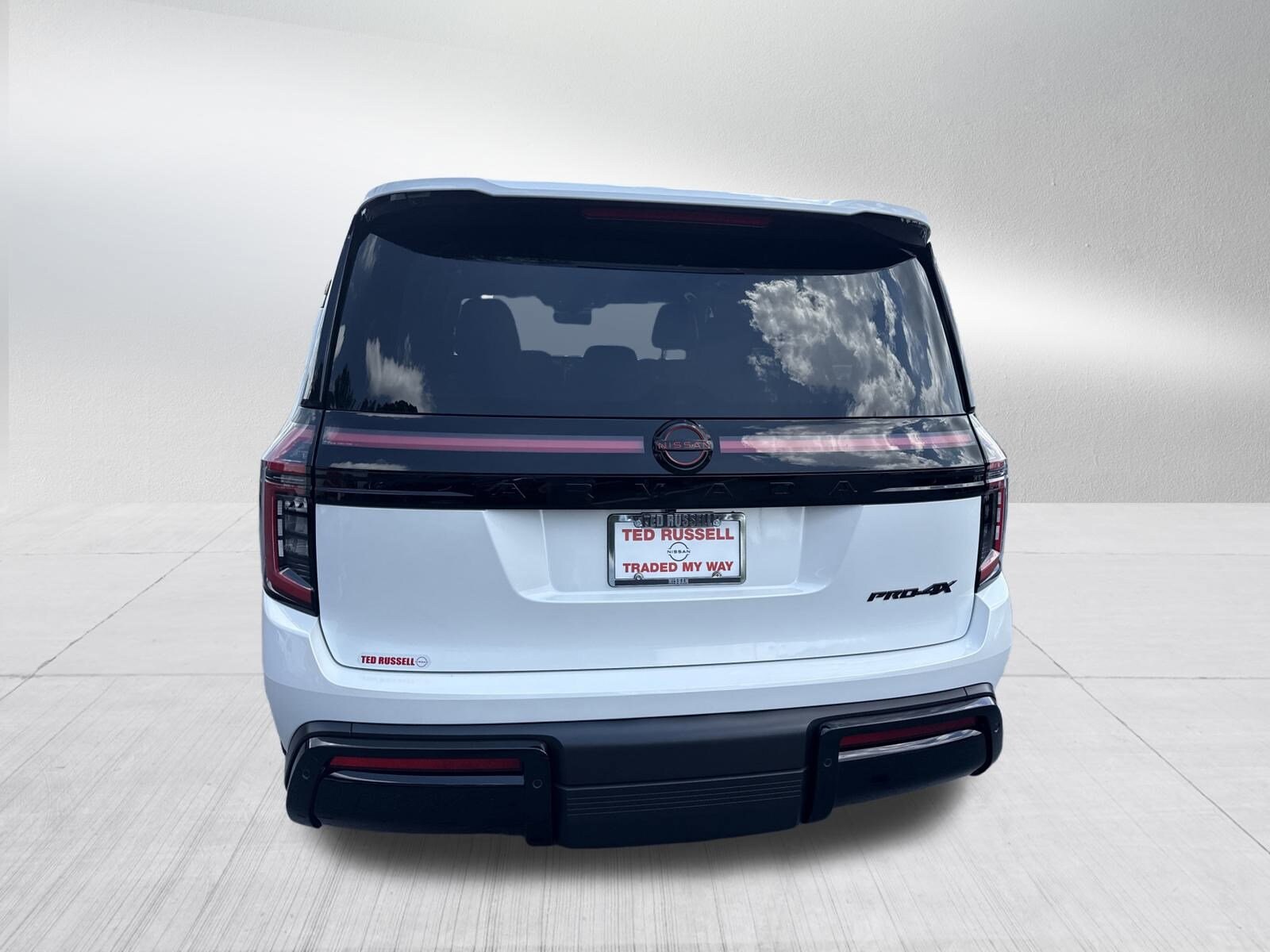 2025 Nissan Armada photo 4